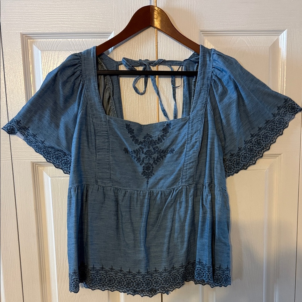 Old Navy Blue Embroidered Peasant Blouse